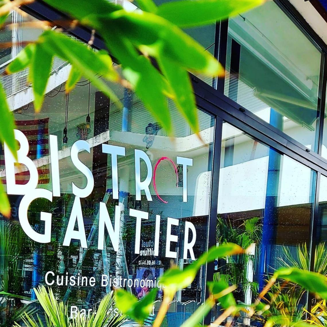 Hotel La Croisette & Restaurant Bistrot Gantier En Centre Ville Royan Exteriér fotografie